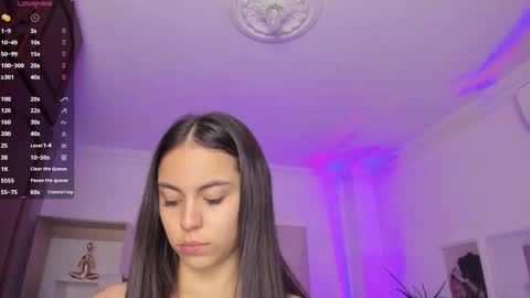 Alejandra online show from February 18, 2025, 11:22 am