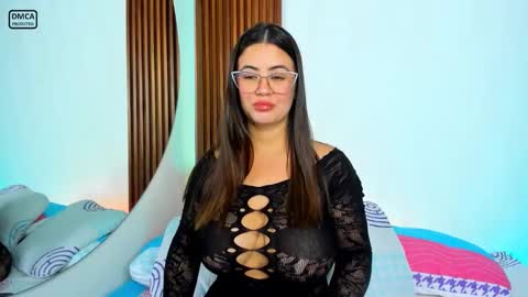 Aleja Moore online show from February 15, 2026, 1:52 pm