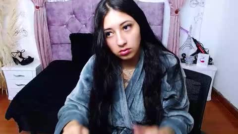 ALEJANDRA online show from October 17, 2025, 11:13 am