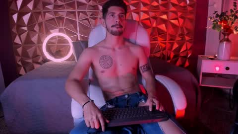 Alejo  online show from March 12, 2025, 6:18 am