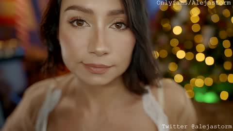 Snapshot of alejastorm chatting on December 11, 2024, 1:37 am Alejandra online show from December 11, 2024, 1:37 am