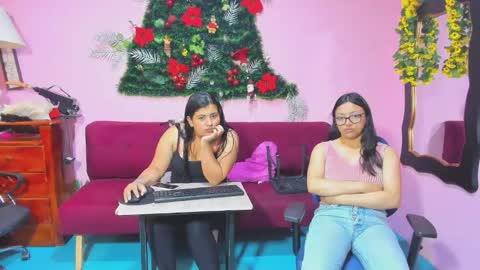 Snapshot of alejita_smithh chatting on January 13, 2026, 12:21 pm zoe and Kataleya online show from January 13, 2026, 12:21 pm