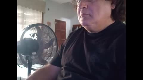 alejito16 online show from November 27, 2025, 8:55 pm