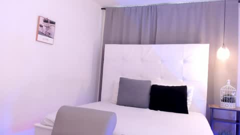 Snapshot of alejo_exotic chatting on May 12, 2026, 12:24 pm alejo_exotic online show from May 12, 2026, 12:24 pm