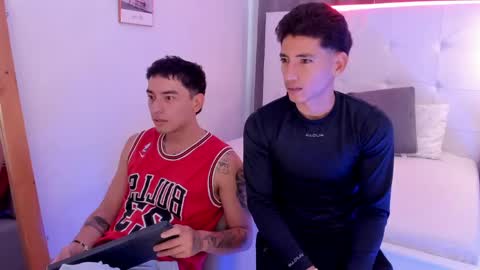 Snapshot of alejo_exotic chatting on May 14, 2026, 1:07 pm alejo_exotic online show from May 14, 2026, 1:07 pm