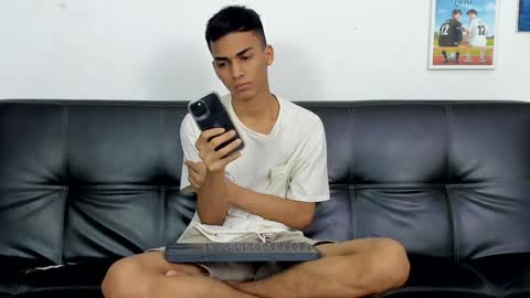 alejo peverell online show from January 9, 2025, 9:05 pm