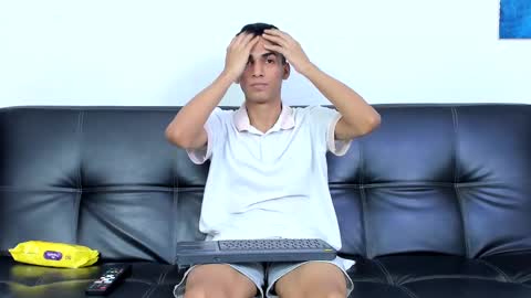 alejo peverell online show from February 17, 2025, 8:36 pm