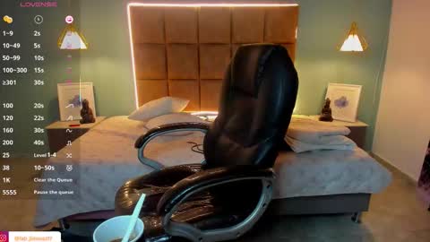 ALejoo Saenz online show from September 20, 2025, 8:26 am