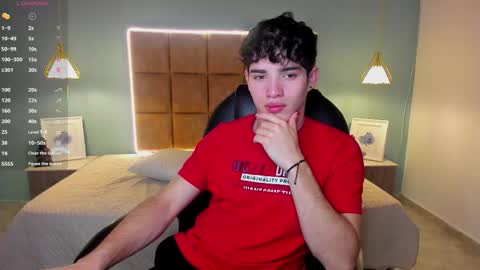 ALejoo Saenz online show from October 3, 2025, 4:37 pm