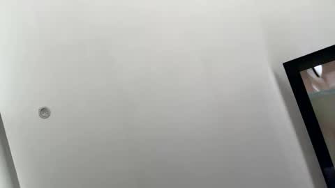 Snapshot of alenart chatting on September 21, 2025, 4:08 pm alenart online show from September 21, 2025, 4:08 pm