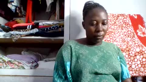 Noreen Kennth and Emilly online show from November 3, 2025, 5:52 am