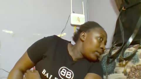 Snapshot of alesha_ chatting on April 23, 2026, 6:47 am Noreen Kennth and Emilly online show from April 23, 2026, 6:47 am