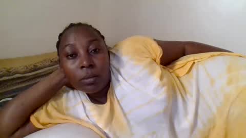 Snapshot of alesha_ chatting on July 1, 2026, 5:45 pm Noreen Kennth and Emilly online show from July 1, 2026, 5:45 pm