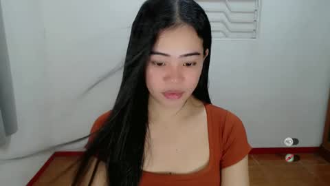 Snapshot of alesha_vibe_me chatting on January 18, 2025, 3:53 am alesha_vibe_me online show from January 18, 2025, 3:53 am