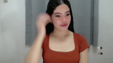 Snapshot of alesha_vibe_me chatting on February 2, 2025, 6:48 am alesha_vibe_me online show from February 2, 2025, 6:48 am