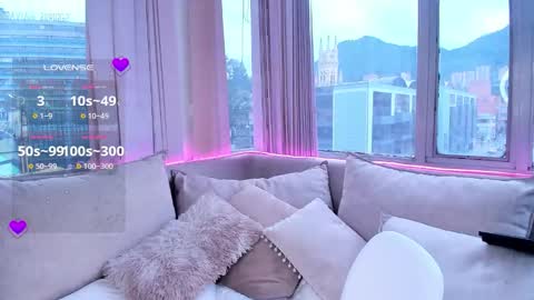 Alesiafiore online show from November 26, 2025, 2:18 pm