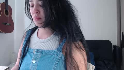 Aleska online show from March 25, 2026, 4:13 pm