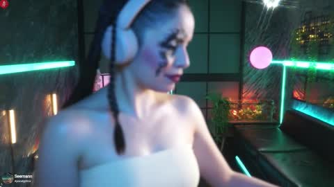 Alessa Goreng online show from October 28, 2025, 1:20 am