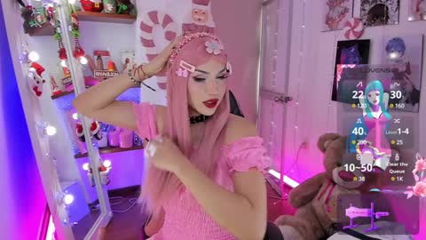 Snapshot of alessandra_thedoll chatting on December 8, 2024, 7:43 pm Alessa online show from December 8, 2024, 7:43 pm