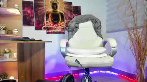 ALESSANDRO  WYE online show from February 3, 2025, 10:54 pm