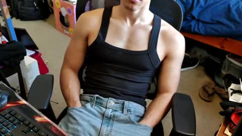 Alessandro online show from April 4, 2026, 8:06 pm