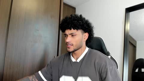 Alessandro Vanni online show from January 8, 2025, 9:12 pm