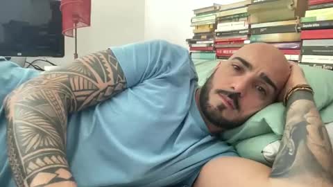 Snapshot of alessandromori91 chatting on April 28, 2026, 2:33 pm alessandromori91 online show from April 28, 2026, 2:33 pm