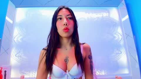 Alessia Clarky online show from May 10, 2026, 1:44 am