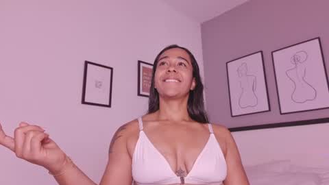 Snapshot of alessia_selene chatting on July 18, 2026, 8:23 pm alessia_selene online show from July 18, 2026, 8:23 pm