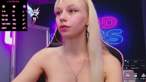 alessiacroft online show from October 16, 2025, 4:35 am