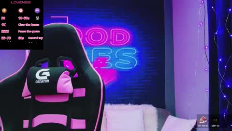 alessiacroft online show from March 10, 2026, 5:34 am