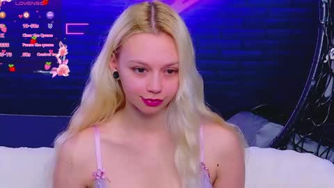 Snapshot of alessiacroft chatting on May 9, 2026, 4:06 am alessiacroft online show from May 9, 2026, 4:06 am