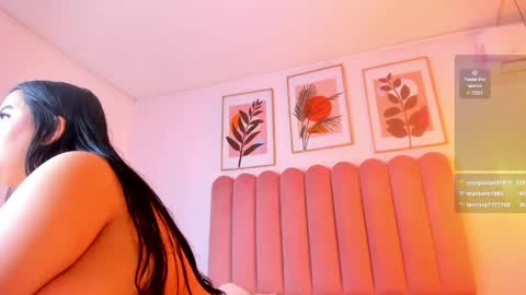 Snapshot of alessiaowen_ chatting on April 11, 2026, 7:45 am alessiaowen_ online show from April 11, 2026, 7:45 am