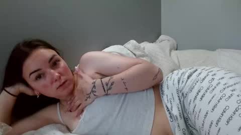 Alessia Snow online show from November 21, 2025, 10:41 pm