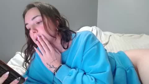 Alessia Snow online show from November 23, 2025, 11:15 pm