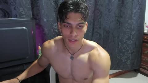 Snapshot of alessio_vale chatting on April 4, 2026, 12:53 am alessio Vale online show from April 4, 2026, 12:53 am