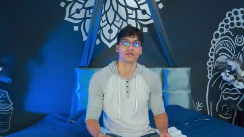 Snapshot of alessiovitale chatting on January 6, 2026, 12:09 pm Alessio online show from January 6, 2026, 12:09 pm