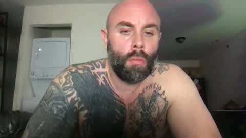 alesterwhite online show from November 23, 2025, 1:38 am