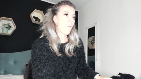 Snapshot of alesys69 chatting on January 12, 2025, 11:15 pm alesys69 online show from January 12, 2025, 11:15 pm