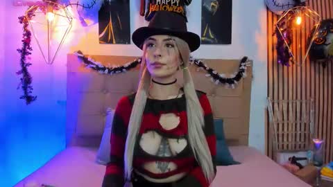 Aleszia online show from October 30, 2025, 8:42 pm