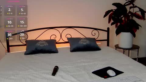 Emi online show from September 26, 2025, 8:13 pm