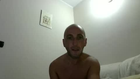 alex120475 online show from October 26, 2025, 10:25 pm