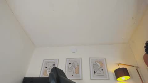 Alexa online show from December 8, 2024, 6:17 pm