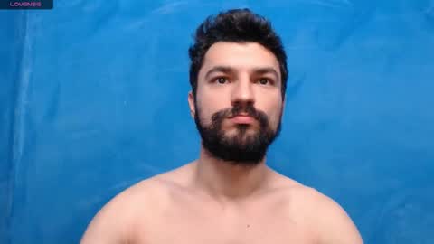 Snapshot of alex_blu chatting on October 11, 2025, 1:09 pm Alex online show from October 11, 2025, 1:09 pm