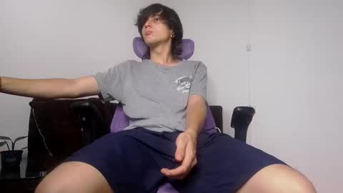 Snapshot of alex_connorr chatting on April 19, 2026, 9:17 pm alex_connorr online show from April 19, 2026, 9:17 pm