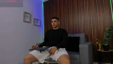 alex online show from March 31, 2026, 11:54 am