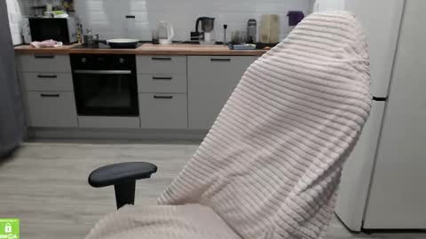 Alex online show from February 9, 2026, 9:41 pm