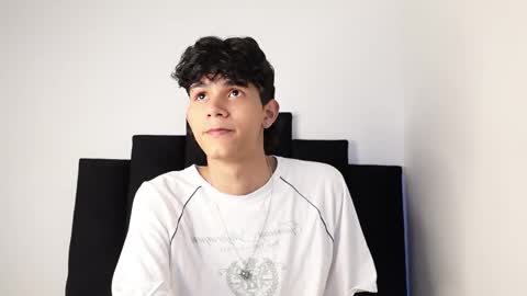 Snapshot of alex_mark_ chatting on September 16, 2025, 4:52 pm alex_mark_ online show from September 16, 2025, 4:52 pm