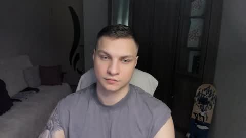 alex_milson online show from September 8, 2025, 7:46 pm