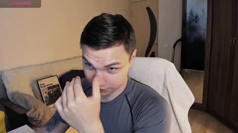 alex_milson online show from October 4, 2025, 10:46 am